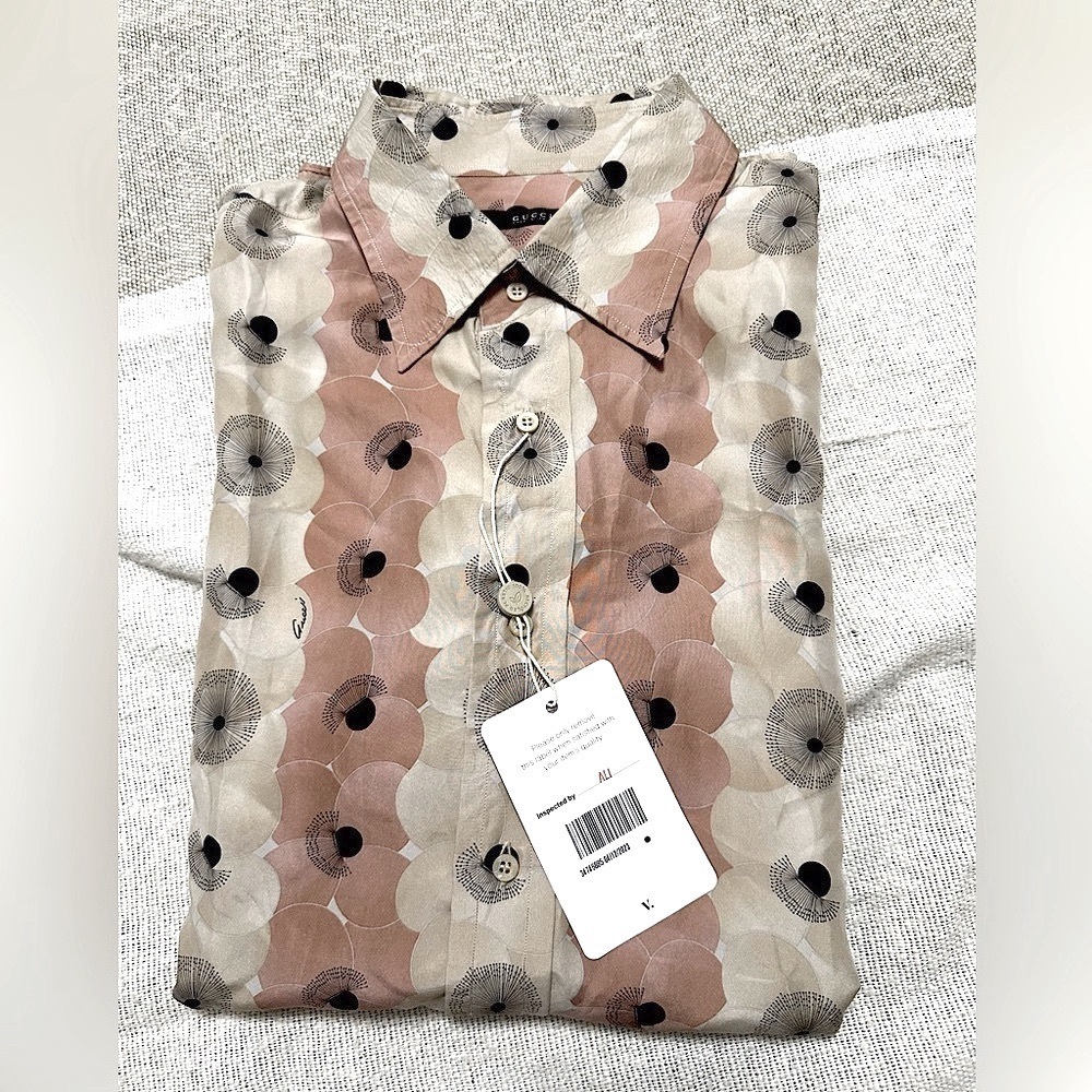 😎BIG SALE GUCCI Men’s Vintage Silk Button Down Shirt  Excellent Condition